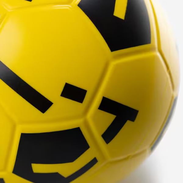 توپ فوتبال کیپستا مدل  BALLGROUND 500